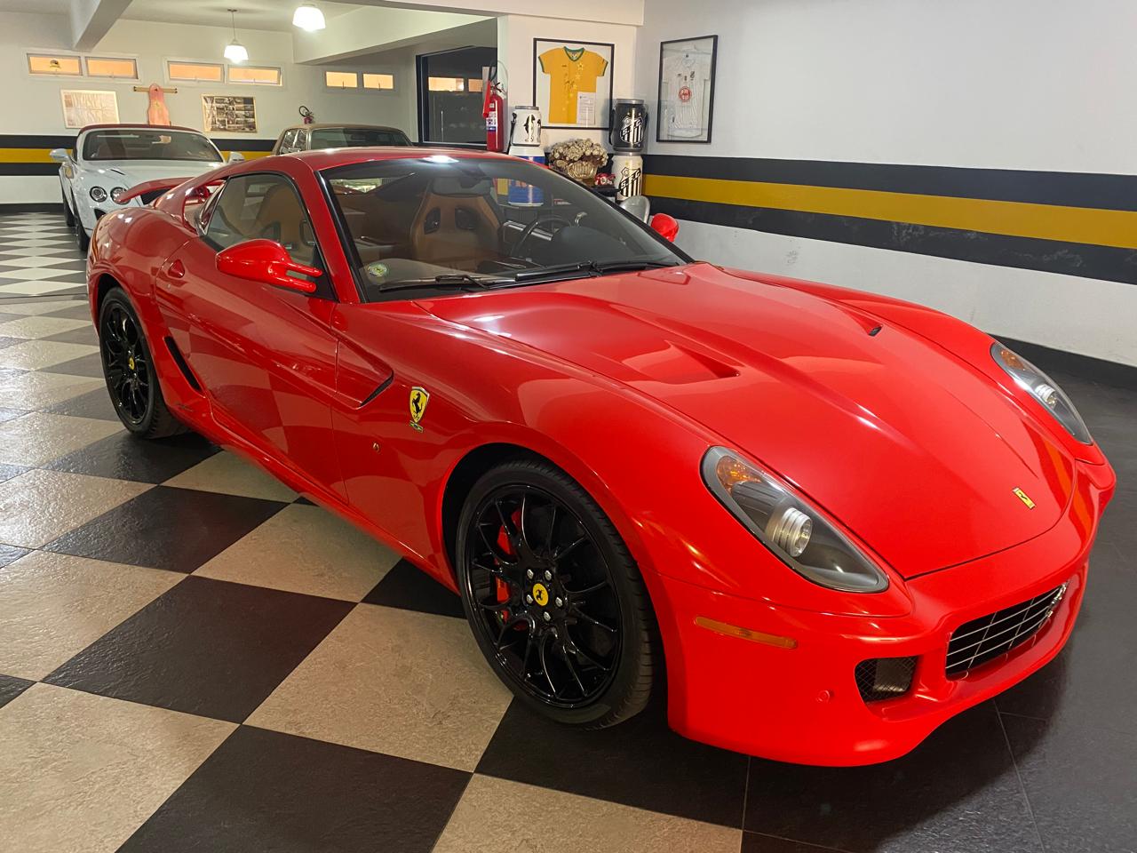 FERRARI 599 GTB FIORANO