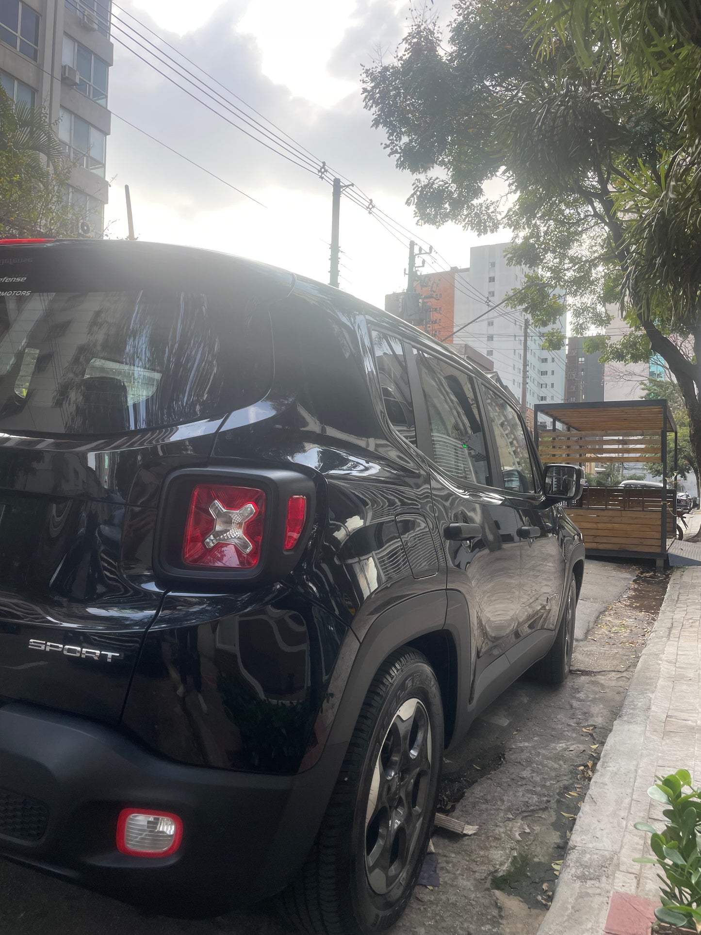 JEEP RENEGADE (BLINDADO)