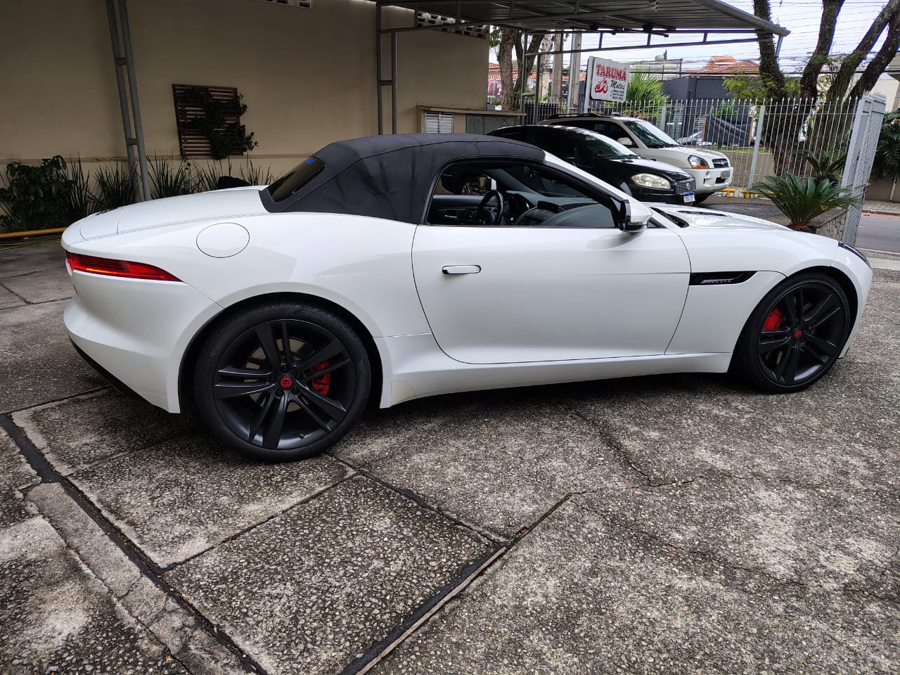 JAGUAR F-TYPE