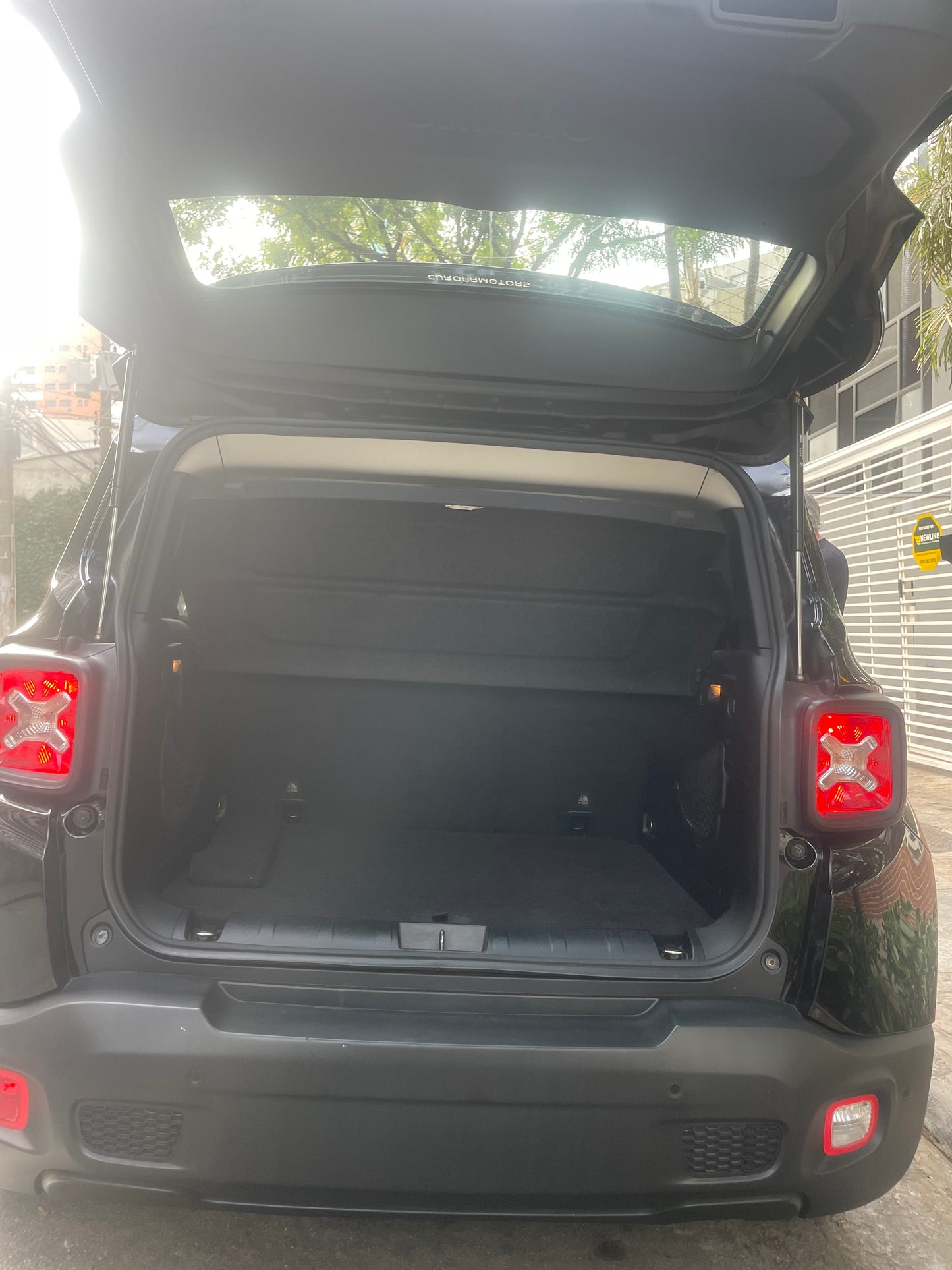 JEEP RENEGADE (BLINDADO)