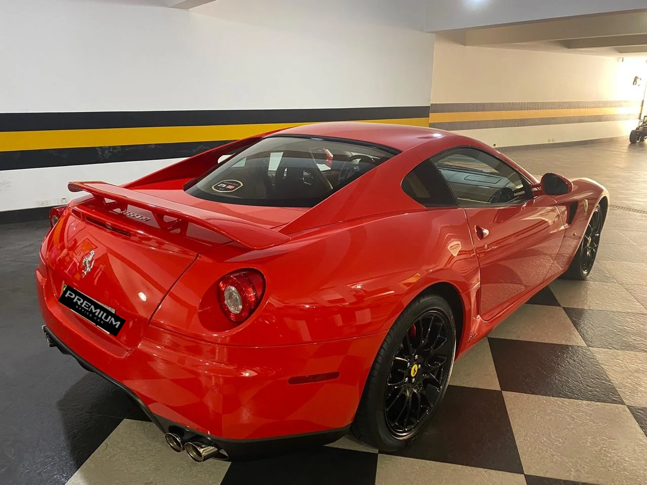 FERRARI 599 GTB FIORANO